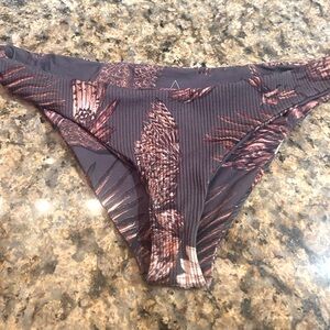 Boys + Arrows eagle bottoms